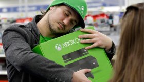 Πρώτο το Xbox One έναντι του PS4 τον Νοέμβριο