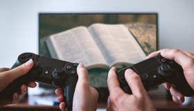 Βιβλία και σειρές που βασίστηκαν σε games