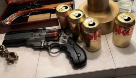 elon-musk-deus-ex-gun