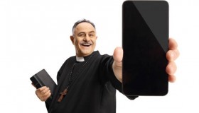 priest-candy-crush-mario-kart-mobile-games