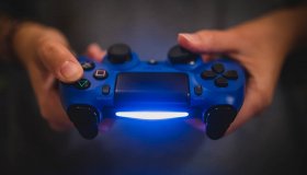 Το PS4 σημείωσε 100 εκατομμύρια πωλήσεις