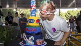 Μεγάλοι streamers θέλουν να ακολουθήσουν τον Ninja στο Mixer