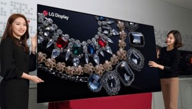 Η πρώτη 8K OLED οθόνη 88 ιντσών από την LG