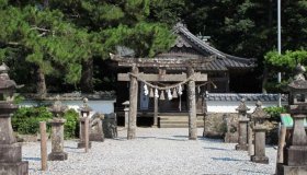 watazumi-shrine-tourist-ban