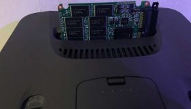 Modder με επιτυχία μετέτρεψε ένα N64 σε mini PC με χρήση ενός παλιού Intel NUC