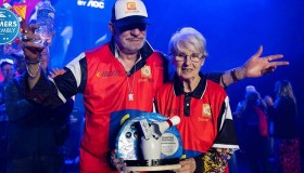 nintendo-switch-sports-96-85-year-old-elder-couple-wins-tournament