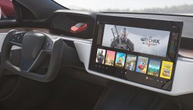Το νέο Tesla Model S τρέχει games με ισχύ όσο ένα PS5