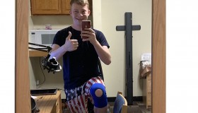 dannywoz-call-of-duty-knee-injury