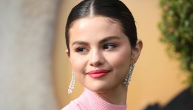 Η Selena Gomez ζητάει 10 εκατομμύρια δολάρια από Κινέζικη εταιρεία ανάπτυξης για την χρήση του ομοιώματός της χωρίς άδεια