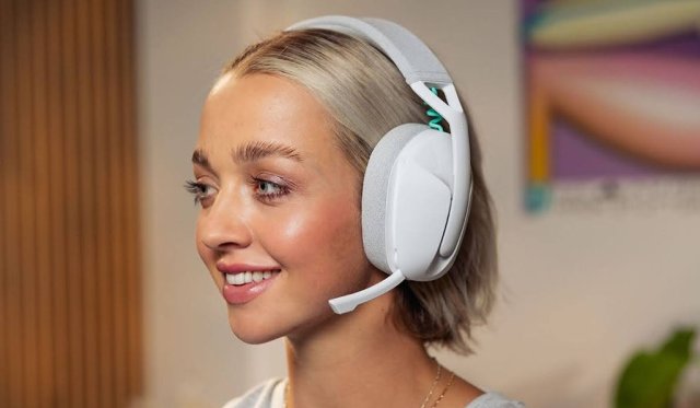 logitech-g-play-2025-headset